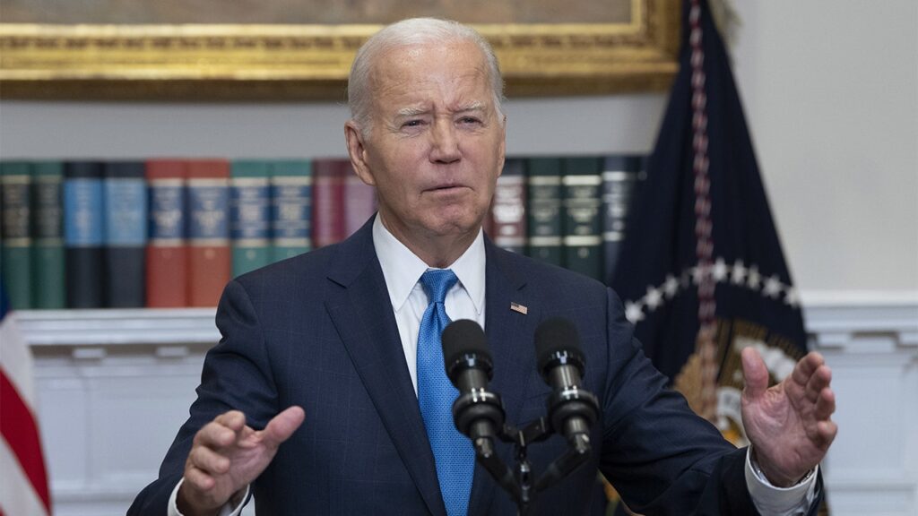 Biden returns to podium for first time to slam Trump’s Social Security plans: ‘Wreck it so they could rob it’ Biden returns to podium for first time to slam Trump’s Social Security plans: ‘Wreck it so they could rob it’