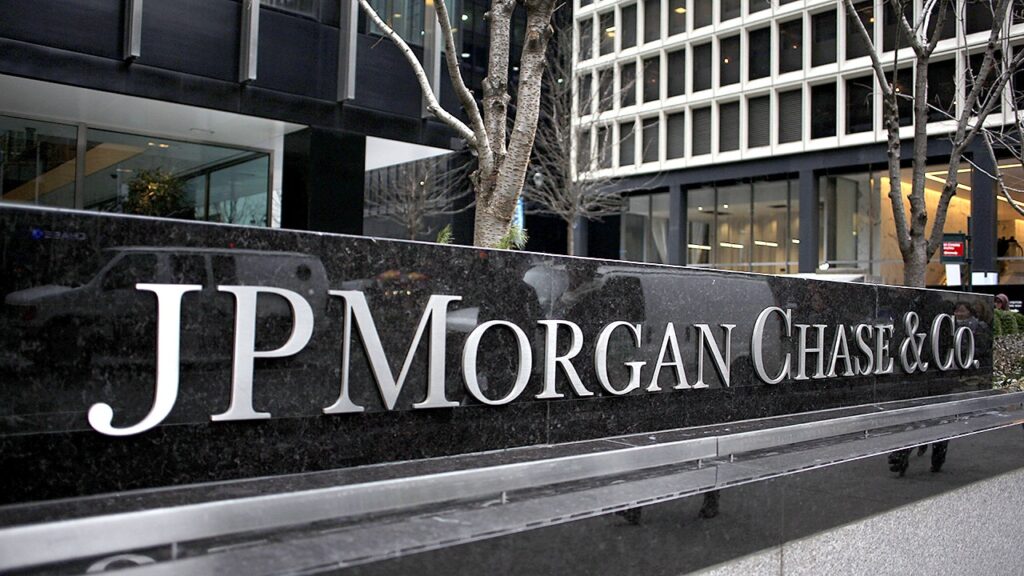 JPMorgan drops ‘equity’ from DEI program JPMorgan drops ‘equity’ from DEI program
