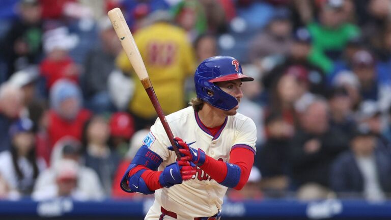 Phillies’ Bryson Stott uses subtle gesture for gender reveal