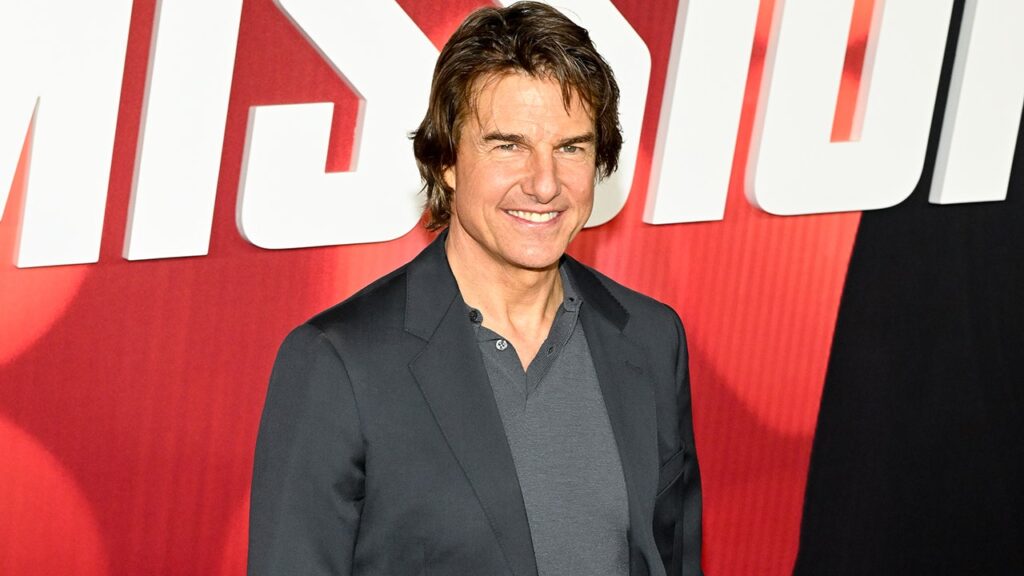 Tom Cruise performs death-defying stunt in latest ‘Mission Impossible’ movie Tom Cruise performs death-defying stunt in latest ‘Mission Impossible’ movie