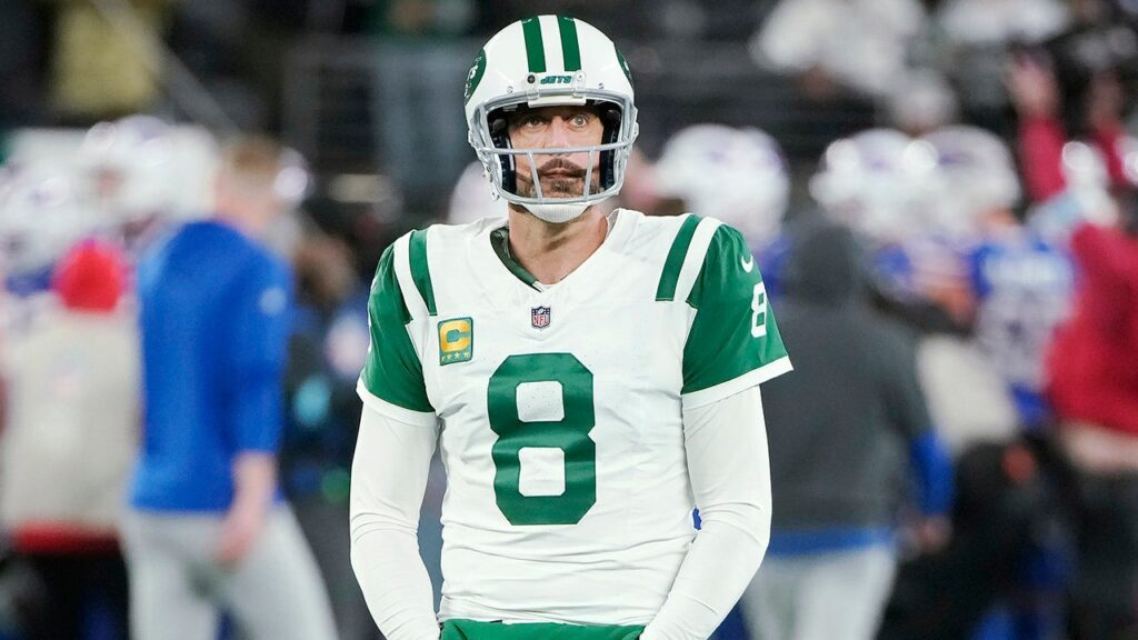 Aaron Rodgers down to one NFL team after Vikings move Aaron Rodgers down to one NFL team after Vikings move