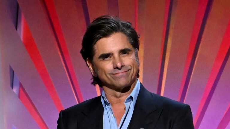 John Stamos stands by supporting nurses after facing heat for Mar-a-Lago event