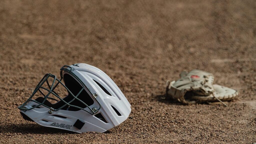 Umpqua Community College softball team coach, player killed in deadly car crash Umpqua Community College softball team coach, player killed in deadly car crash