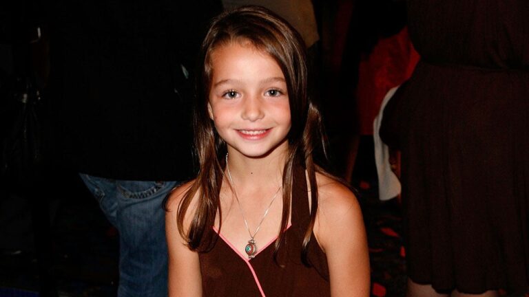 Sophie Nyweide, former child star, found dead alongside a riverbank at 24