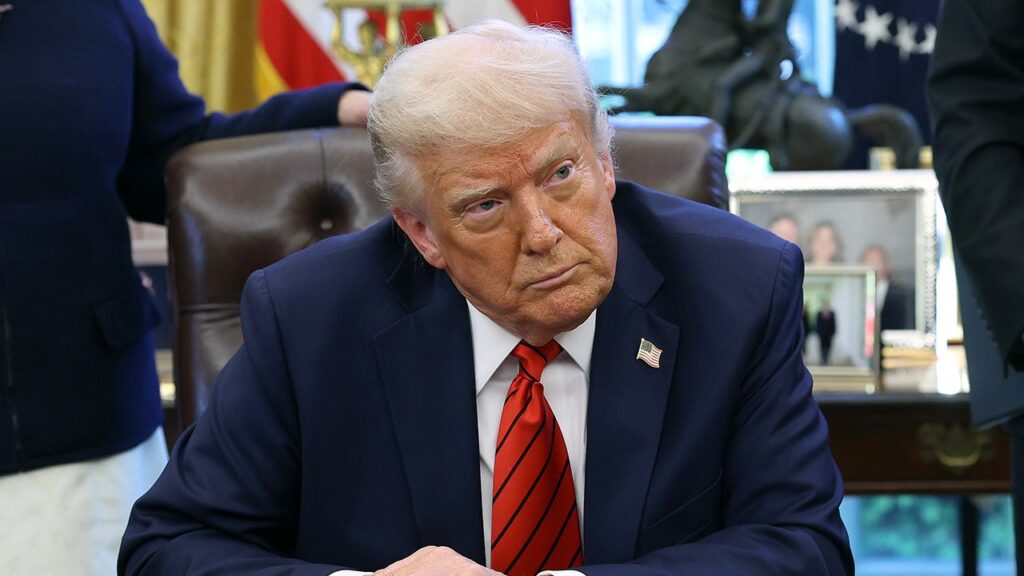 Judge blocks Trump order that removes union rights from federal workers Judge blocks Trump order that removes union rights from federal workers