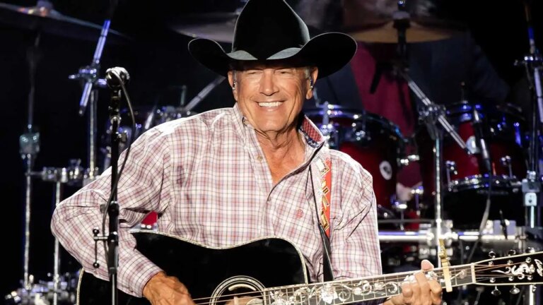 King of Country Music George Strait makes fans emotional with song about retirement