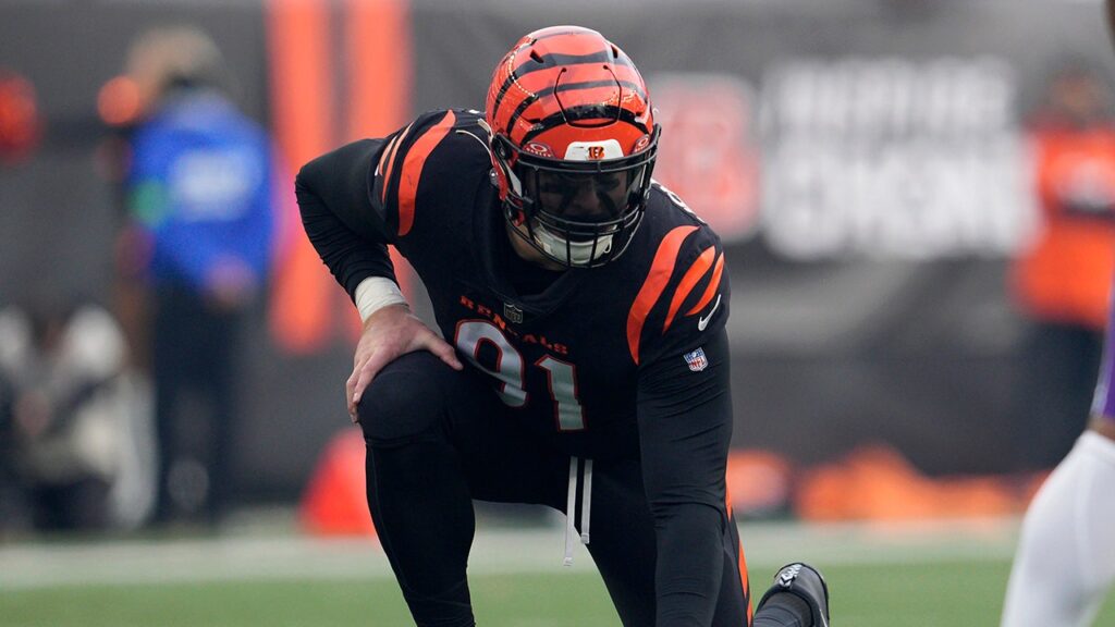 NFL news: Bengals’ Trey Hendrickson rips team again as contract talks stall