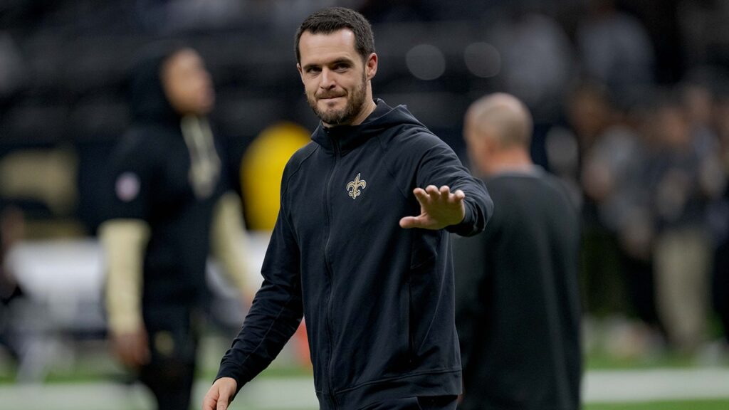 Derek Carr announces NFL retirement Derek Carr announces NFL retirement