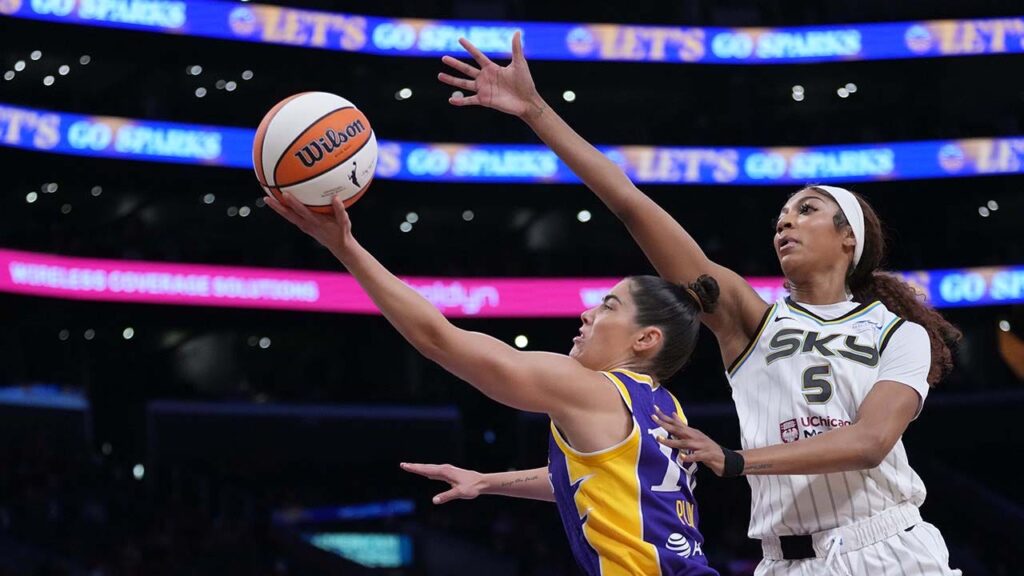 Sparks’ Kelsey Plum hits ‘too small’ taunt after scoring on Angel Reese