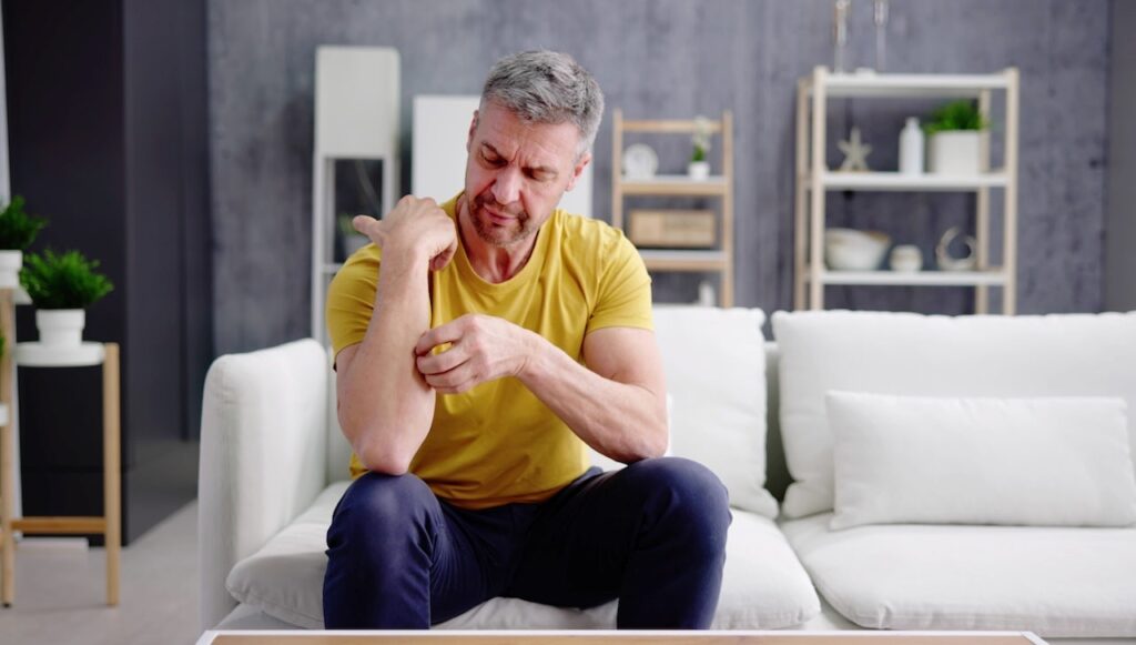 FDA alert warns of rare but severe itching when discontinuing allergy drugs FDA alert warns of rare but severe itching when discontinuing allergy drugs