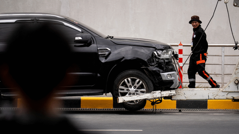 Car crash at airport in the Philippines kills 2, including young girl