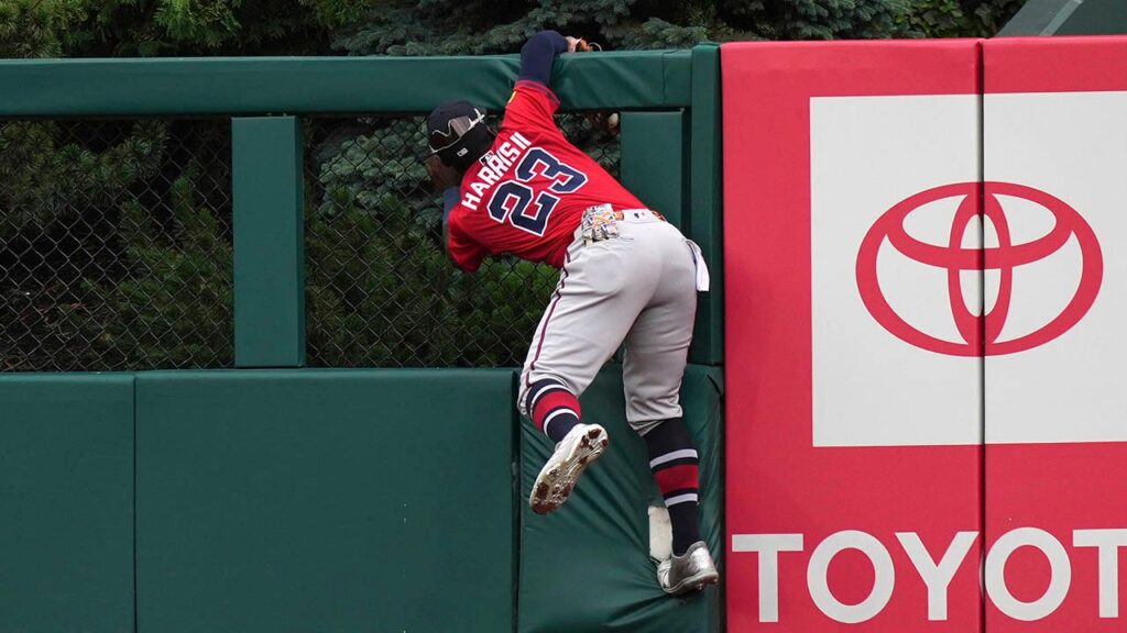 MLB news: Braves’ Michael Harris reaches over wall for sensational HR robbery