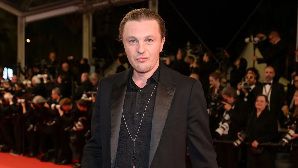 ‘Dawson’s Creek’ alum Michael Pitt arrested on multiple charges of sexual abuse