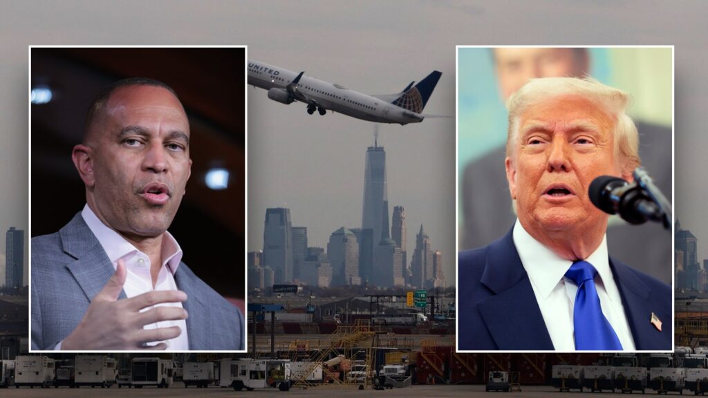 Hakeem Jeffries calls out Trump while addressing Newark Airport chaos Hakeem Jeffries calls out Trump while addressing Newark Airport chaos