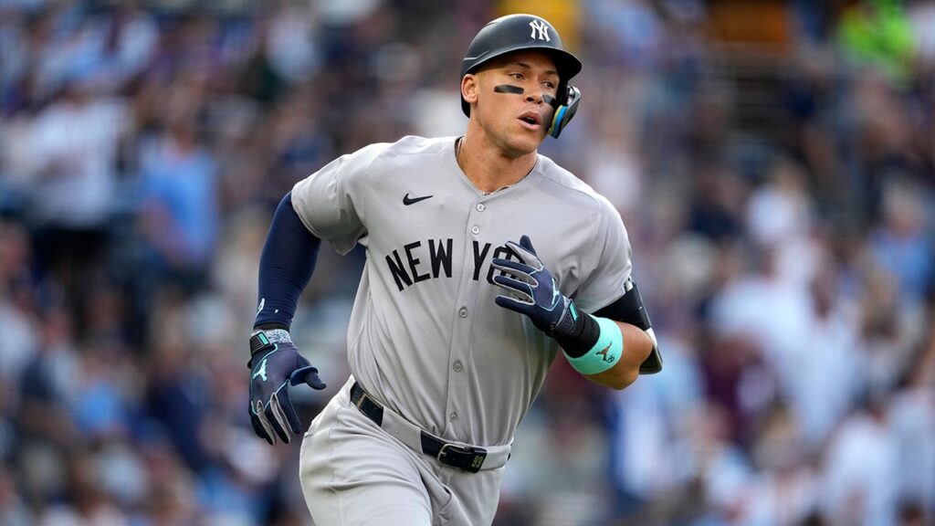 MLB news: Yankees’ Aaron Judge nearly blasts home run out of stadium in win