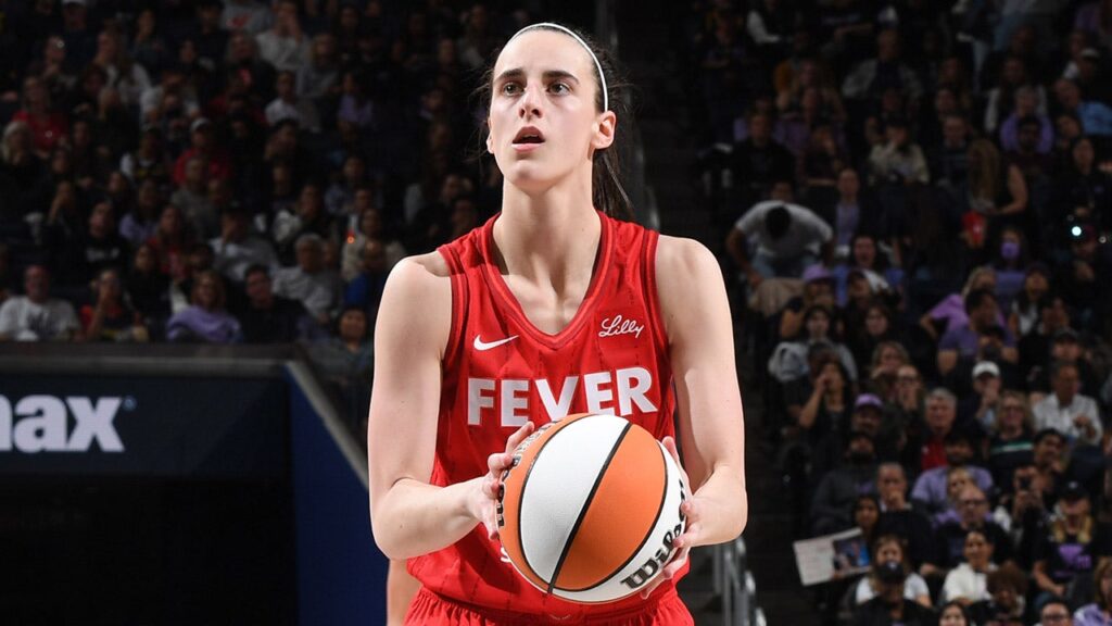 Clark struggles to find rhythm as Fever blow 13-point lead against Valkyries Clark struggles to find rhythm as Fever blow 13-point lead against Valkyries