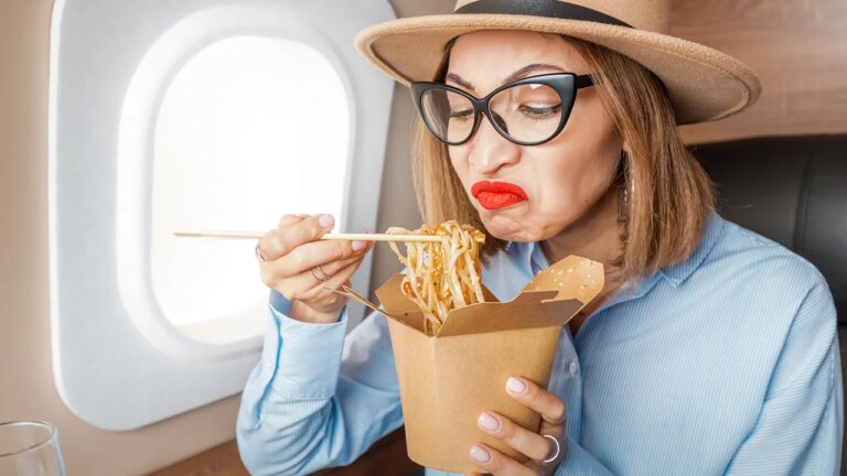 Reddit users share the ‘weirdest’ flight passenger behaviors they’ve seen on airplanes