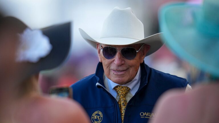D. Wayne Lukas, legendary horse trainer, dead at 89, family says