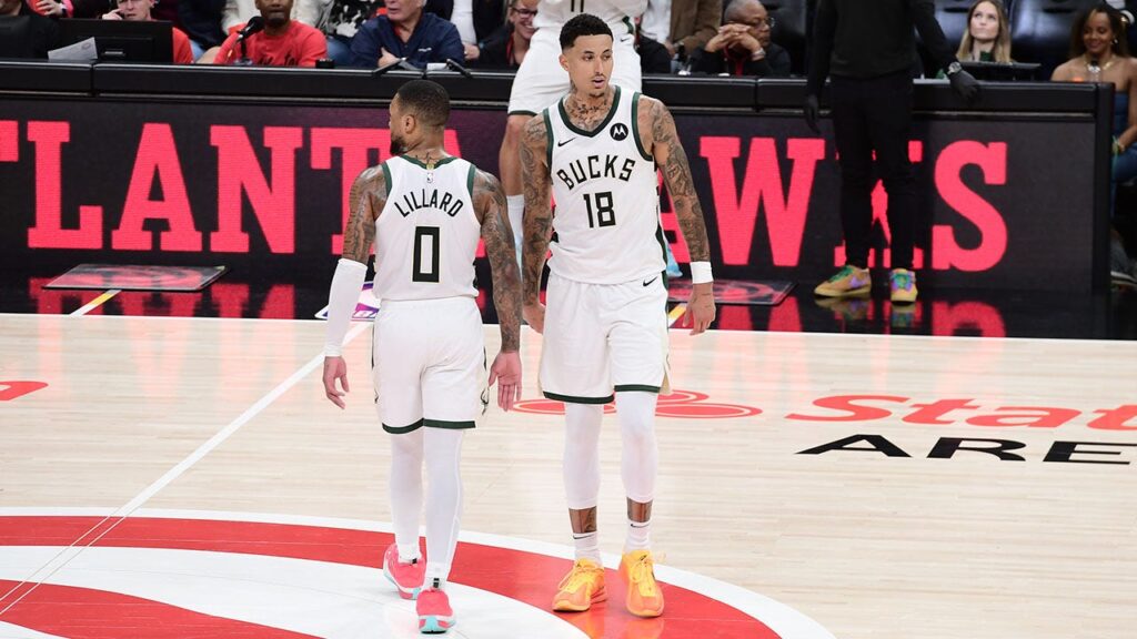 Bucks teammates Damian Lillard, Kyle Kuzma engage in playful boxing challenge Bucks teammates Damian Lillard, Kyle Kuzma engage in playful boxing challenge
