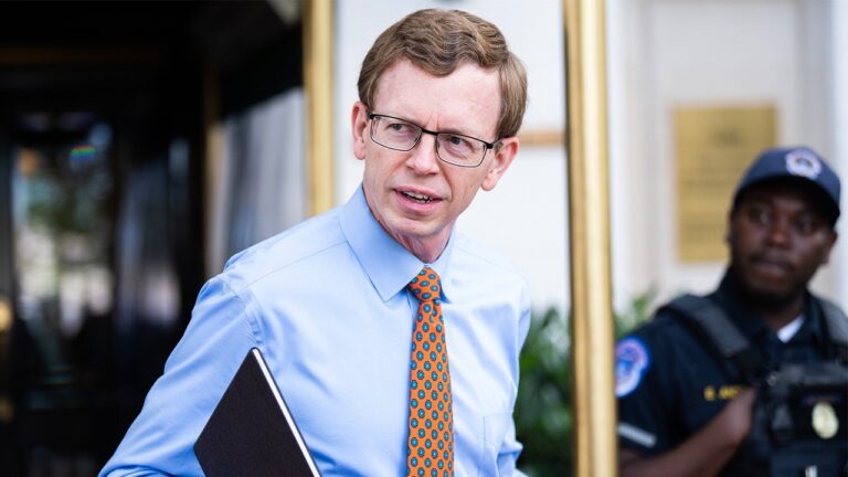 US Rep Dusty Johnson officially throws hat in ring to be South Dakota governor