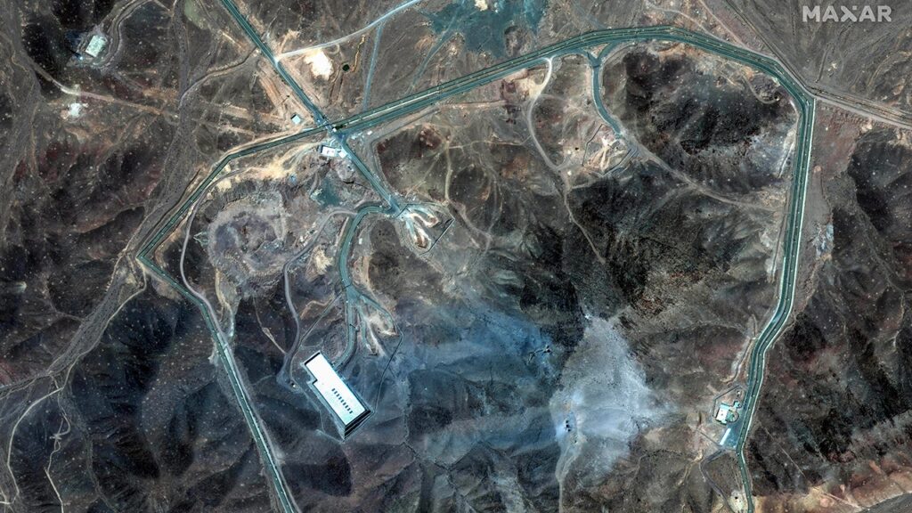 Israel strikes Iran’s Fordow nuclear site again after US B-2 attack Israel strikes Iran’s Fordow nuclear site again after US B-2 attack