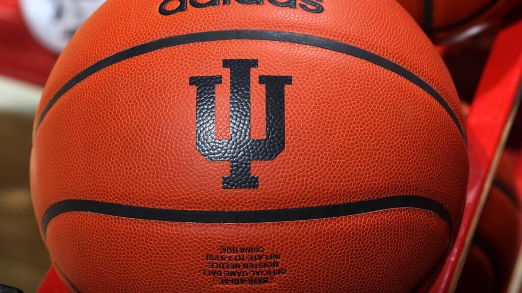 More Indiana basketball players allege sexual misconduct by ex-team doctor