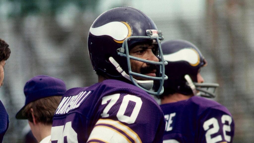 NFL legend Jim Marshall dead at 87 after ‘lengthy hospitalization’ NFL legend Jim Marshall dead at 87 after ‘lengthy hospitalization’
