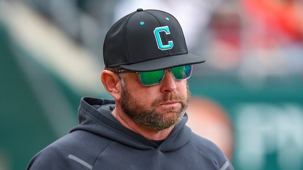 Coastal Carolina coach calls Florida’s O’Sullivan ‘bully’ after tournament Coastal Carolina coach calls Florida’s O’Sullivan ‘bully’ after tournament