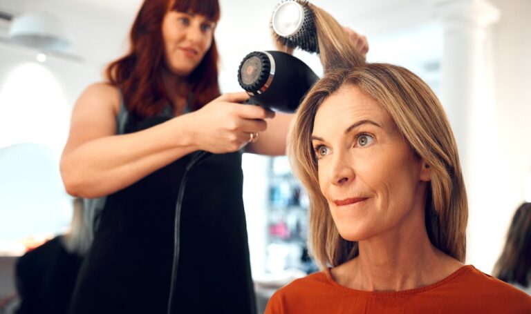 Stylists report increase in hair thinning among weight loss drug users