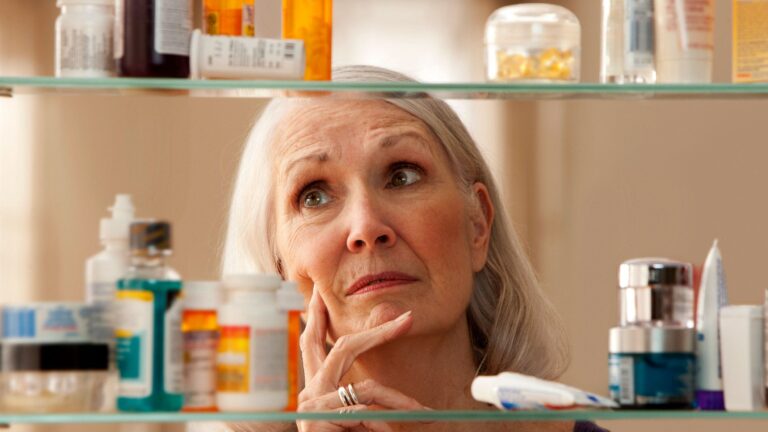 Common over-the-counter painkillers: Doctors discuss different uses and risks