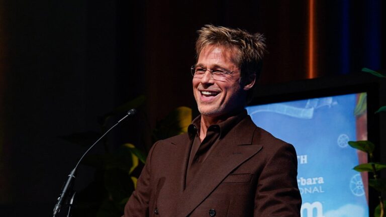 Brad Pitt talks Chiefs-Eagles rivalry with Bradley Cooper on Kelce podcast
