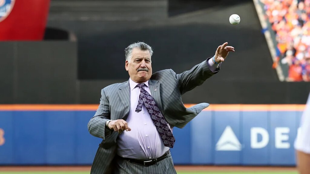 Mets legend Keith Hernandez was oblivious to a foul ball narrowly missing him Mets legend Keith Hernandez was oblivious to a foul ball narrowly missing him