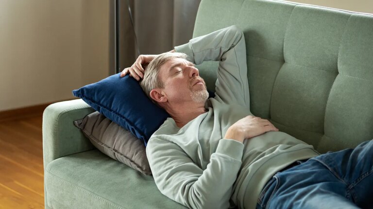Study links frequent daytime napping to higher mortality in older adults