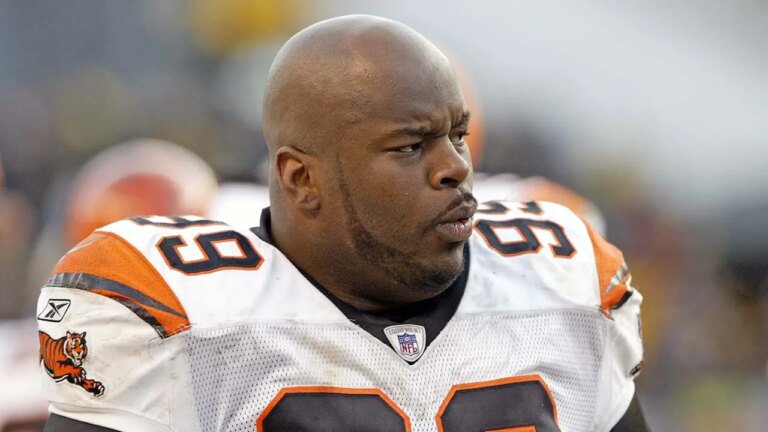 Oliver Gibson, former Steelers and Bengals player, dead at 53