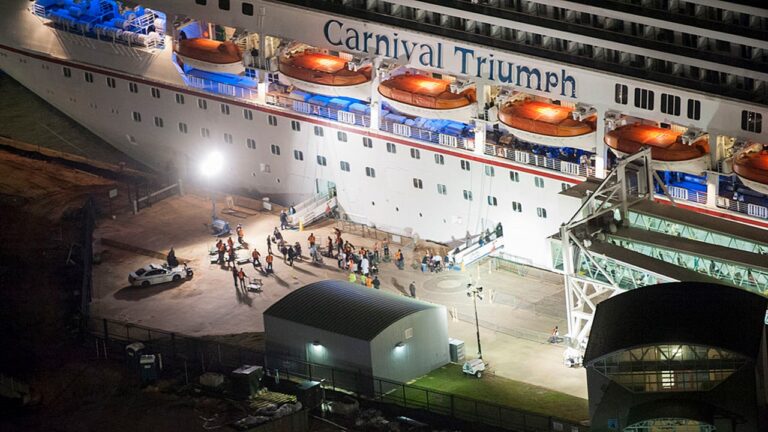 ‘Trainwreck’ documentary sparks ongoing debate about 2013 Carnival ‘poop cruise’