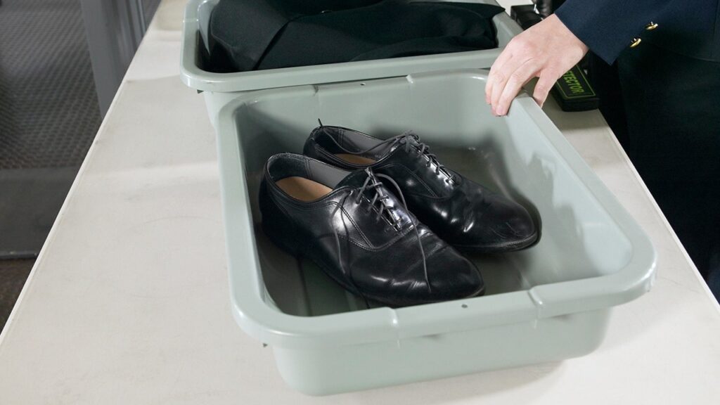TSA ends shoe removal requirement at airport security checkpoints