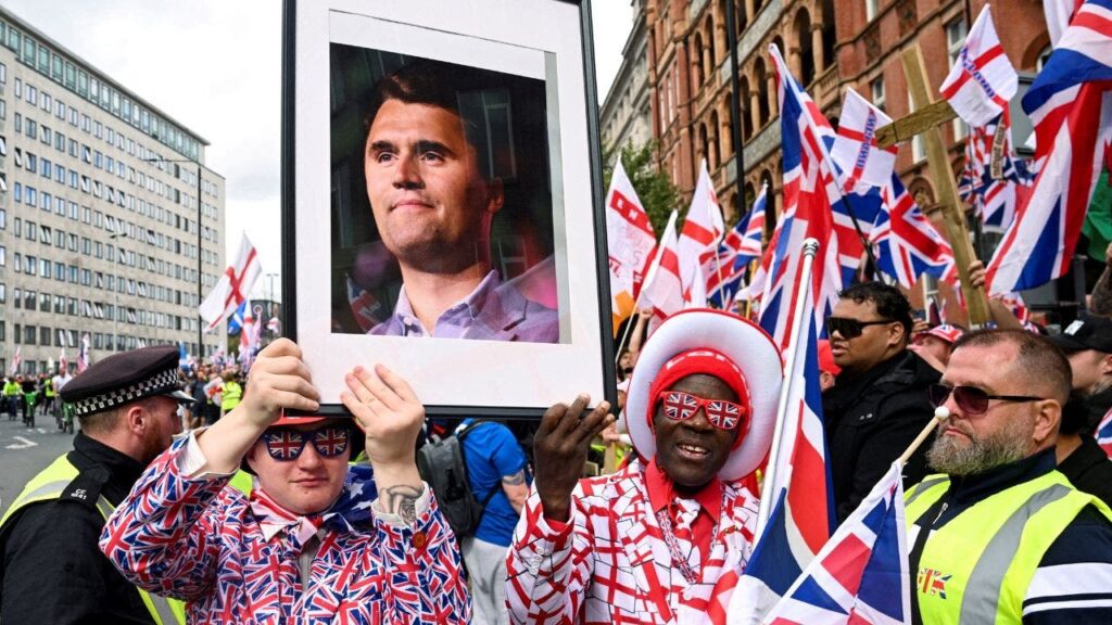 Tens of thousands march in London as crowd honors Charlie Kirk, Musk blasts left Tens of thousands march in London as crowd honors Charlie Kirk, Musk blasts left