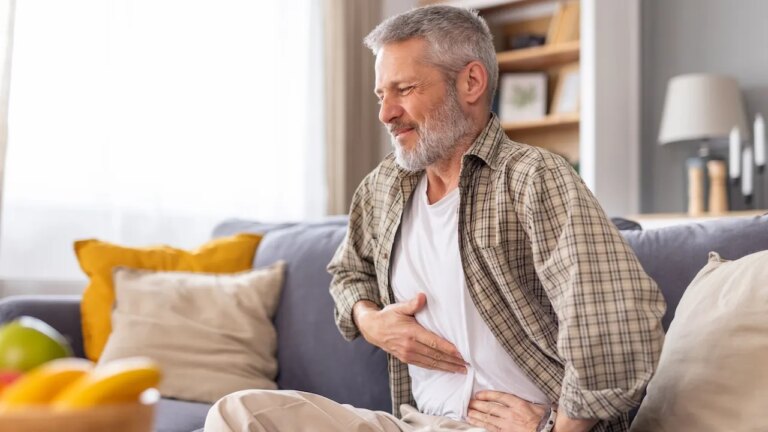 Expert shares 7 essential tips to reduce men’s acid reflux and cancer risk