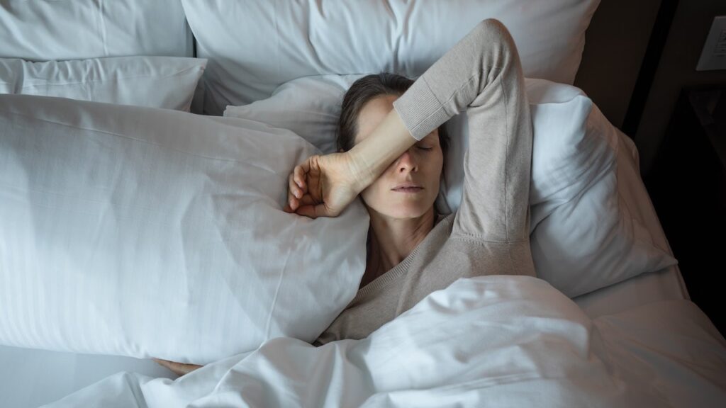 Going to bed past this hour can trigger disrupted sleep, experts say