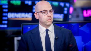 Fed governor Miran calls for large interest rate cuts to help economy