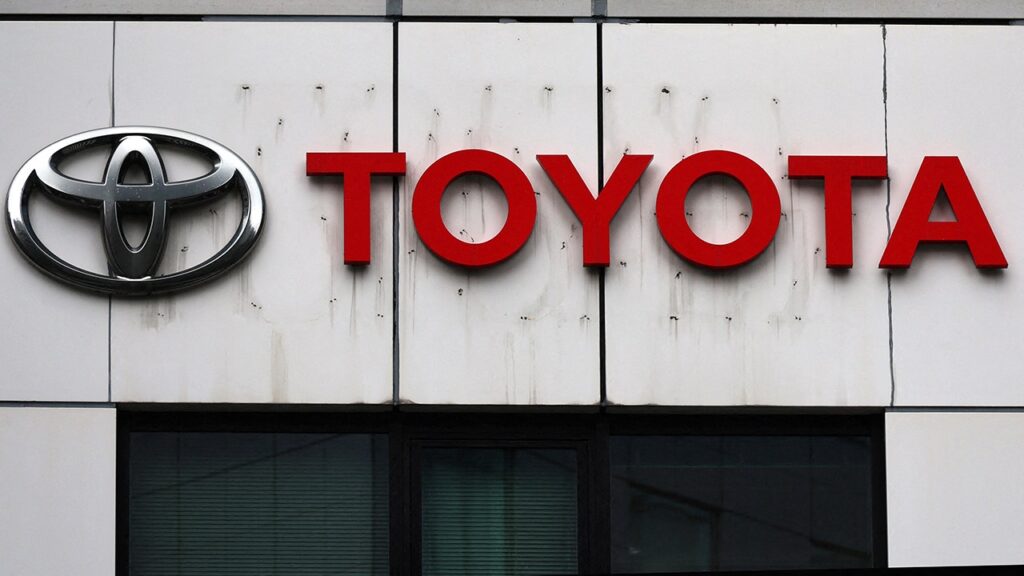 Toyota starts production at B North Carolina battery plant facility