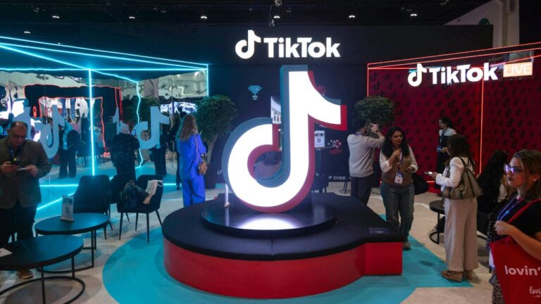 TikTok moves forward with spin-off of US operations