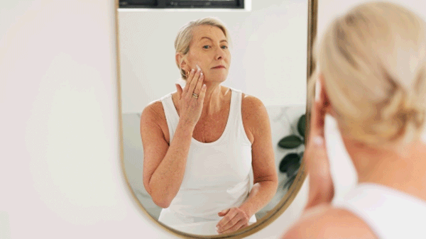 Adult acne treatment options for menopausal women breaking out again