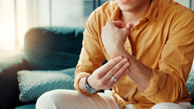 Blood test could identify early warning signs of Parkinson’s, research suggests